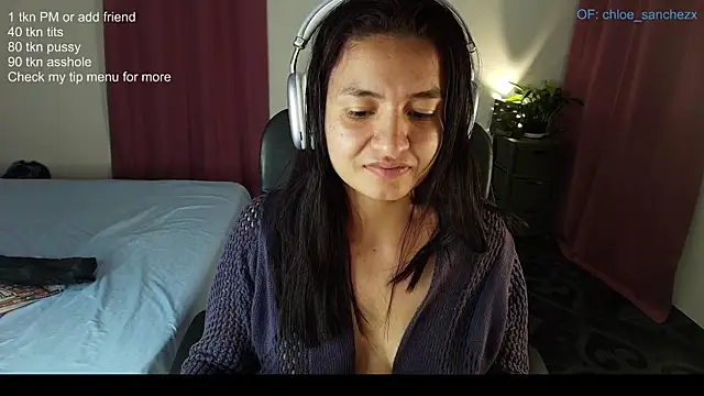 Snapshot of ChloeSanchezx chatting on 04/25/26, 01:52 ChloeSanchezx online show from 04/25/26, 01:52