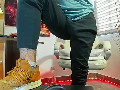 alessandro wye online show from 02/23/25, 05:50