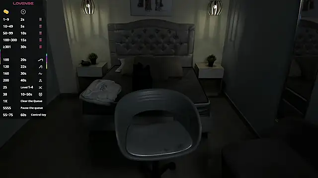 escarleth   online show from 09/30/25, 02:33