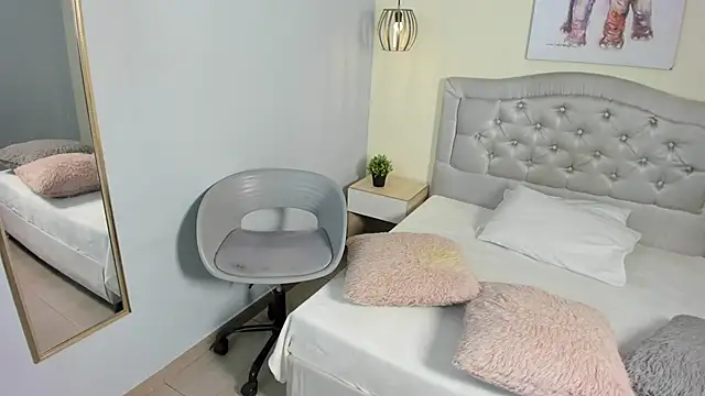 escarleth   online show from 02/27/26, 01:44