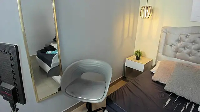 escarleth   online show from 03/03/26, 01:50