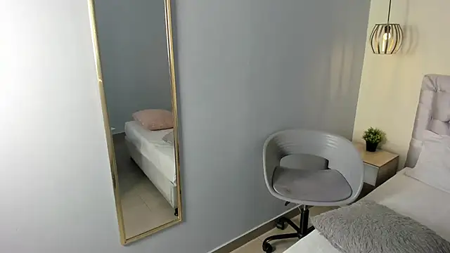 escarleth   online show from 03/16/26, 11:58