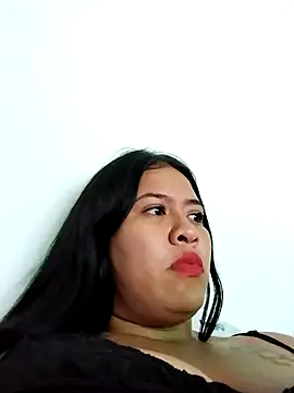 Miia grand online show from 12/20/24, 06:35