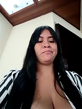 Miia grand online show from 04/28/26, 12:43