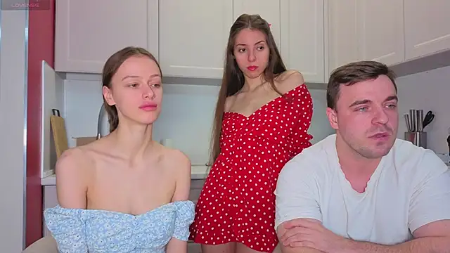 fcjuicy pussy online show from 10/28/25, 10:41