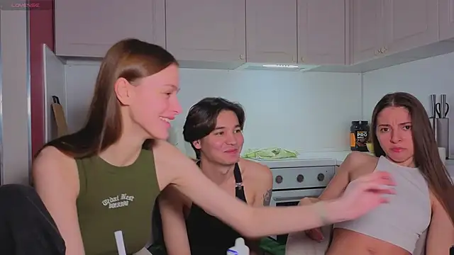 fcjuicy pussy online show from 11/27/25, 10:17