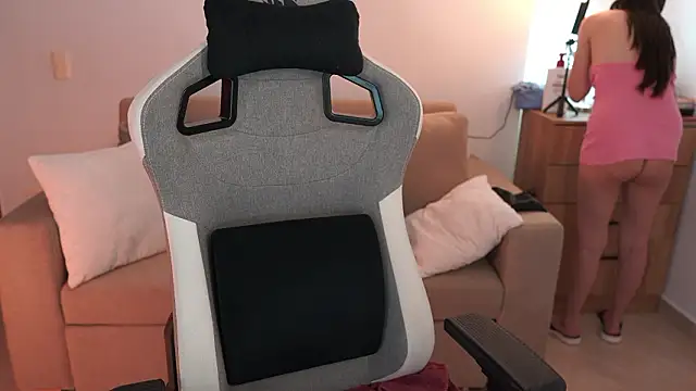 anyacutex online show from 02/14/26, 07:32