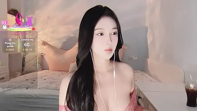 -Tilana- online show from 01/12/26, 07:30