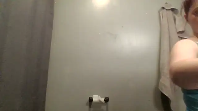 lilbishmiss online show from 11/14/25, 03:49