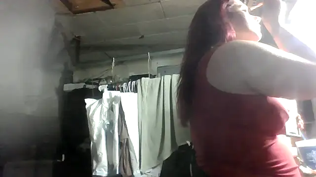 Snapshot of lilbishmiss chatting on 06/01/26, 07:21 lilbishmiss online show from 06/01/26, 07:21