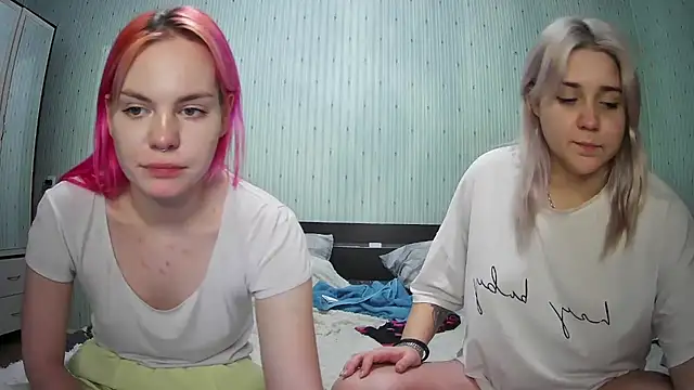 ChrisGirls online show from 01/04/25, 02:14