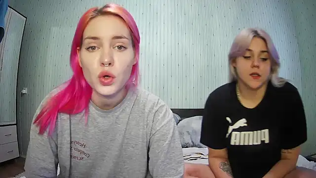 ChrisGirls online show from 01/07/25, 10:11
