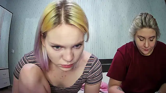 ChrisGirls online show from 01/23/25, 01:56