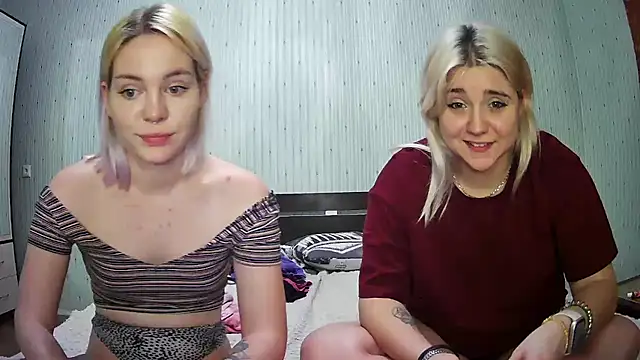 ChrisGirls online show from 01/23/25, 04:59