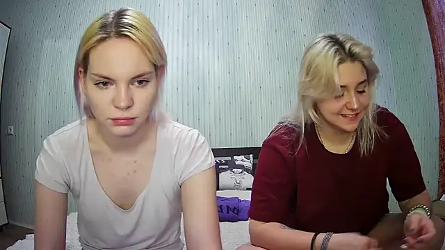ChrisGirls online show from 01/24/25, 11:04