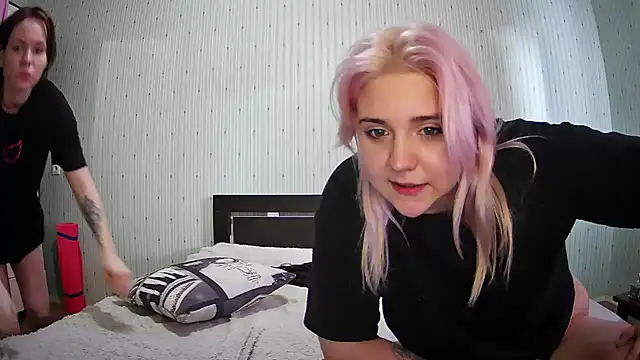 ChrisGirls online show from 02/19/25, 01:39
