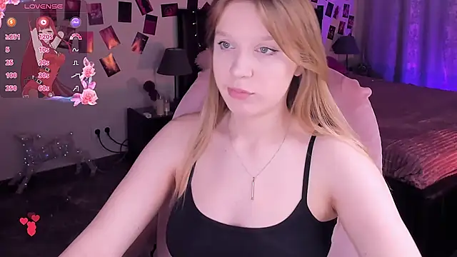 KarambaMoon online show from 04/22/26, 08:10