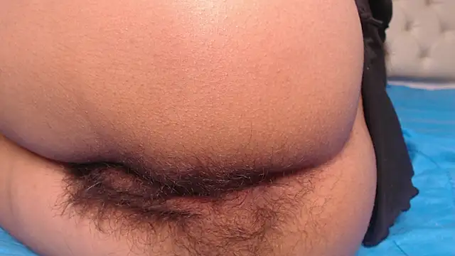 Snapshot of isabella_jazz chatting on 12/21/25, 07:32 isabella jazz online show from 12/21/25, 07:32