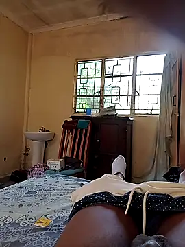 izinjamfee2 online show from 01/11/26, 08:19