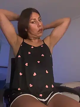 Yerucita online show from 09/24/25, 02:15