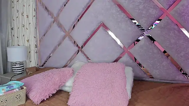 hanna  azumi online show from 02/22/25, 03:12