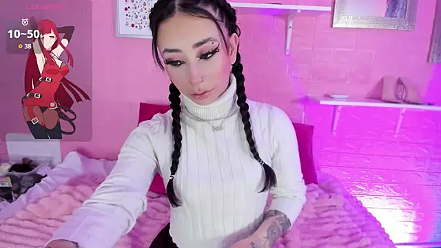 hanna  azumi online show from 05/18/26, 02:18