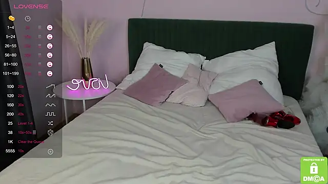 TiffanyWills online show from 12/13/24, 09:24
