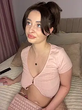 Snapshot of GraceCarther chatting on 10/30/25, 06:52 GraceCarther online show from 10/30/25, 06:52