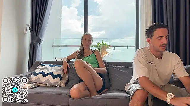 Snapshot of Flying-Dutchmana chatting on 09/22/25, 06:48 Flying-Dutchmana online show from 09/22/25, 06:48