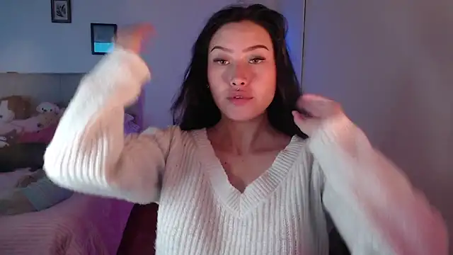 Snapshot of Emilyswan04 chatting on 01/27/25, 04:11 Emilyswan04 online show from 01/27/25, 04:11