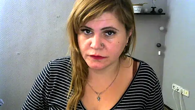 DaniellaKiss online show from 01/25/25, 04:23