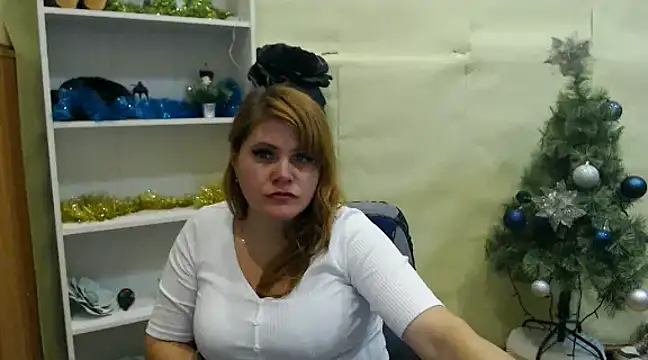 DaniellaKiss online show from 02/05/25, 08:04