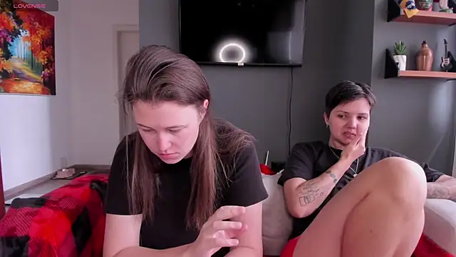 Snapshot of jessica_tenderly chatting on 02/17/26, 04:02 jessica tenderly online show from 02/17/26, 04:02