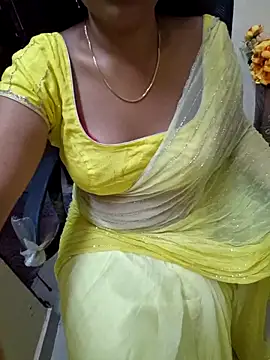 Snapshot of Roja-Telugu777 chatting on 02/04/25, 11:05 Roja-Telugu777 online show from 02/04/25, 11:05