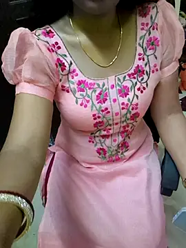 Snapshot of Roja-Telugu777 chatting on 02/21/25, 08:18 Roja-Telugu777 online show from 02/21/25, 08:18