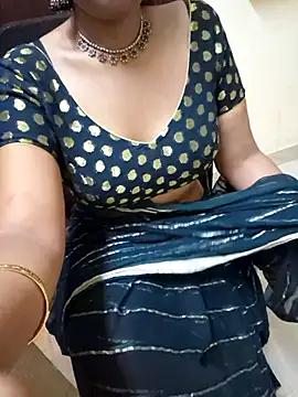 Snapshot of Roja-Telugu777 chatting on 02/24/25, 05:11 Roja-Telugu777 online show from 02/24/25, 05:11