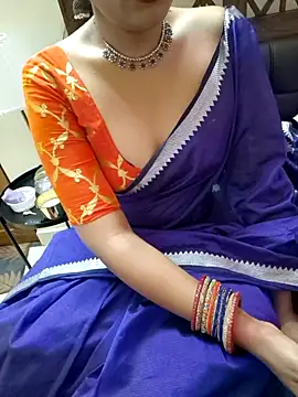 Snapshot of Roja-Telugu777 chatting on 09/23/25, 02:03 Roja-Telugu777 online show from 09/23/25, 02:03