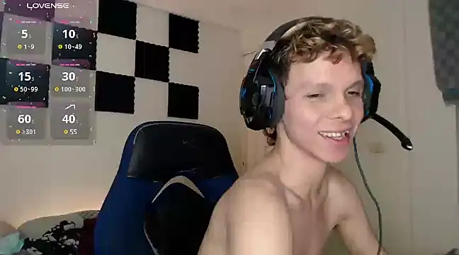 bryamado69 online show from 03/22/25, 12:39