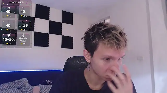 bryamado69 online show from 09/10/25, 12:38