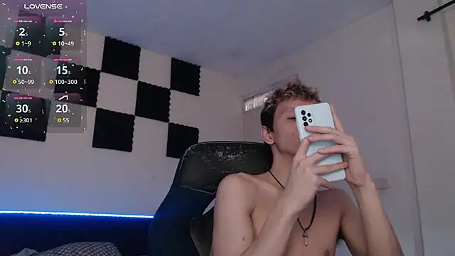 bryamado69 online show from 10/14/25, 02:18