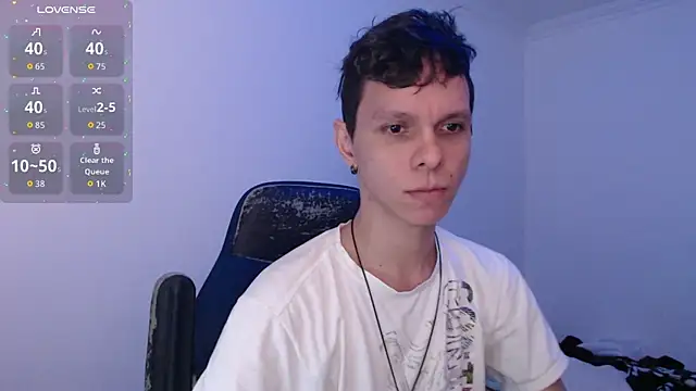 bryamado69 online show from 12/16/25, 07:41