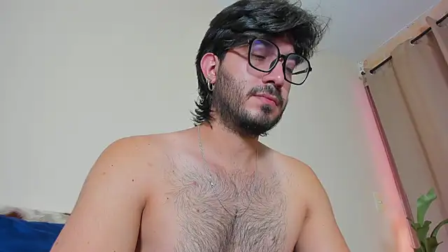 Snapshot of Ackerman_Eren_ chatting on 01/23/25, 03:32 Ackerman Eren  online show from 01/23/25, 03:32