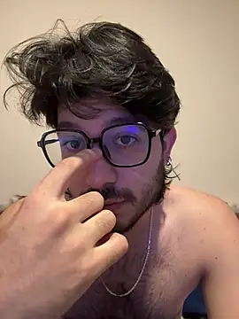 Snapshot of Ackerman_Eren_ chatting on 01/25/25, 02:03 Ackerman Eren  online show from 01/25/25, 02:03