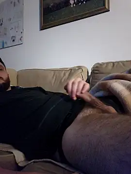 Snapshot of fubu1987sd chatting on 12/17/24, 01:18 fubu1987sd online show from 12/17/24, 01:18