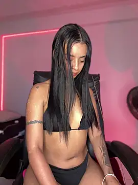 Laura fernandezII online show from 09/30/25, 09:20