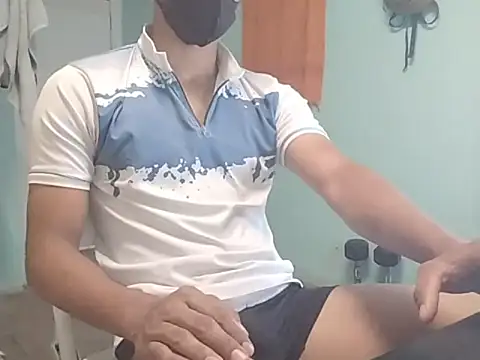 vicky0805 online show from 03/18/25, 04:15