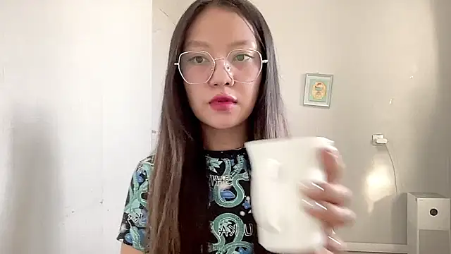 Risalynn online show from 02/22/25, 03:12