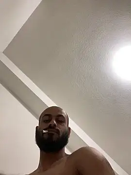 islandvybee55 online show from 03/09/25, 04:05