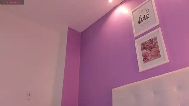 Charlotte11-11 online show from 04/18/26, 04:55