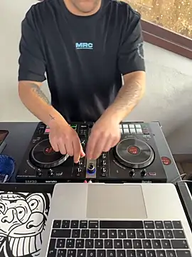 ErPumas126 online show from 03/25/26, 03:18